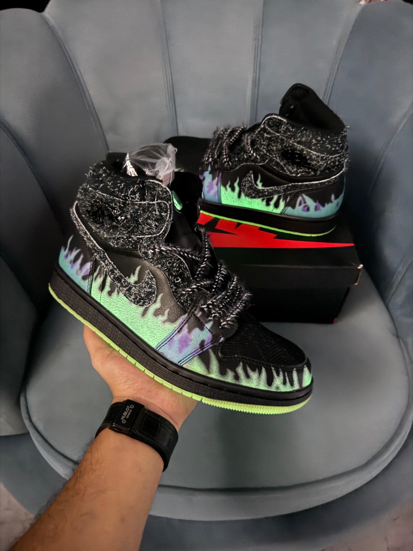 Nike air Jordan 1s High Halloween black cat