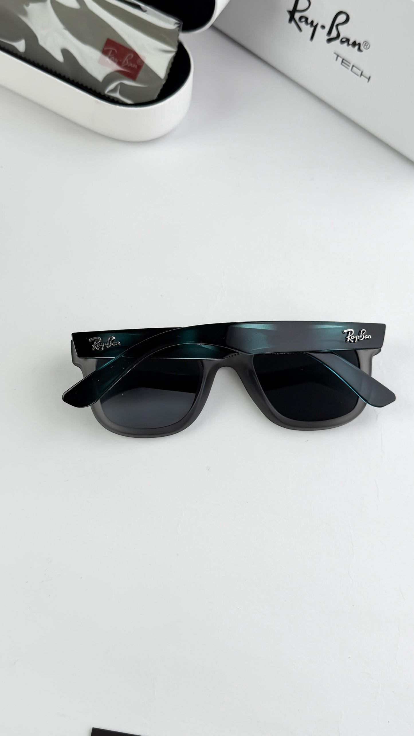 Rayban