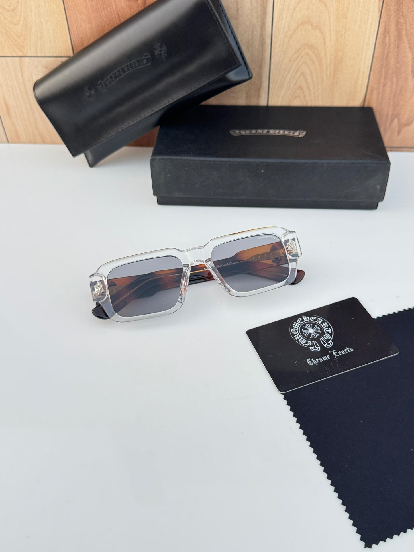 Chrome hearts