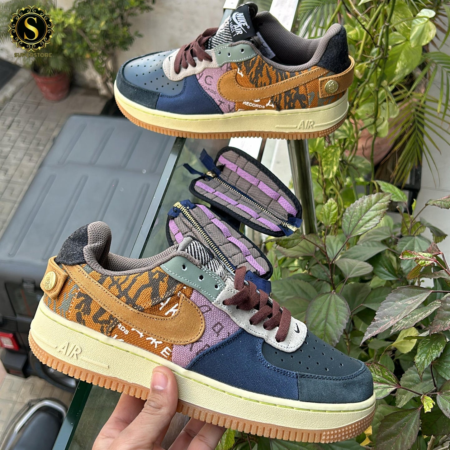 Nike airforce 1 low x travis scott