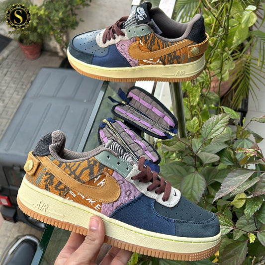 Nike airforce 1 low x travis scott