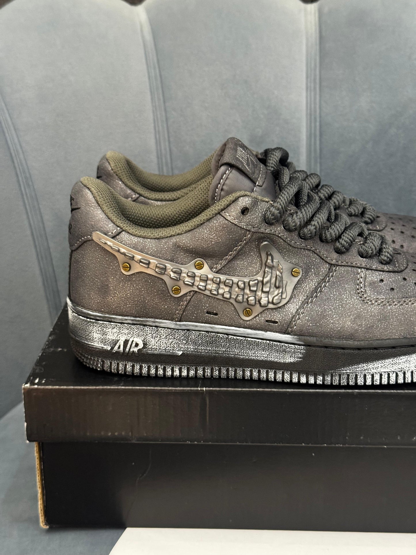 Nike airforce 1 metalwork