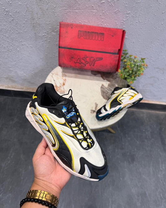 Puma inhale asap pale yellow