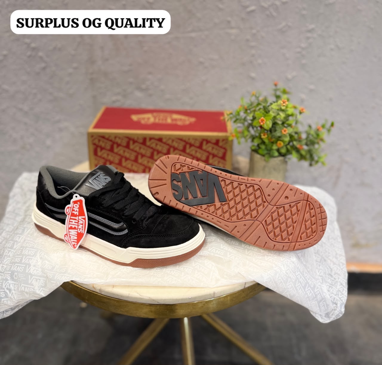 Vans hylane chunky black white