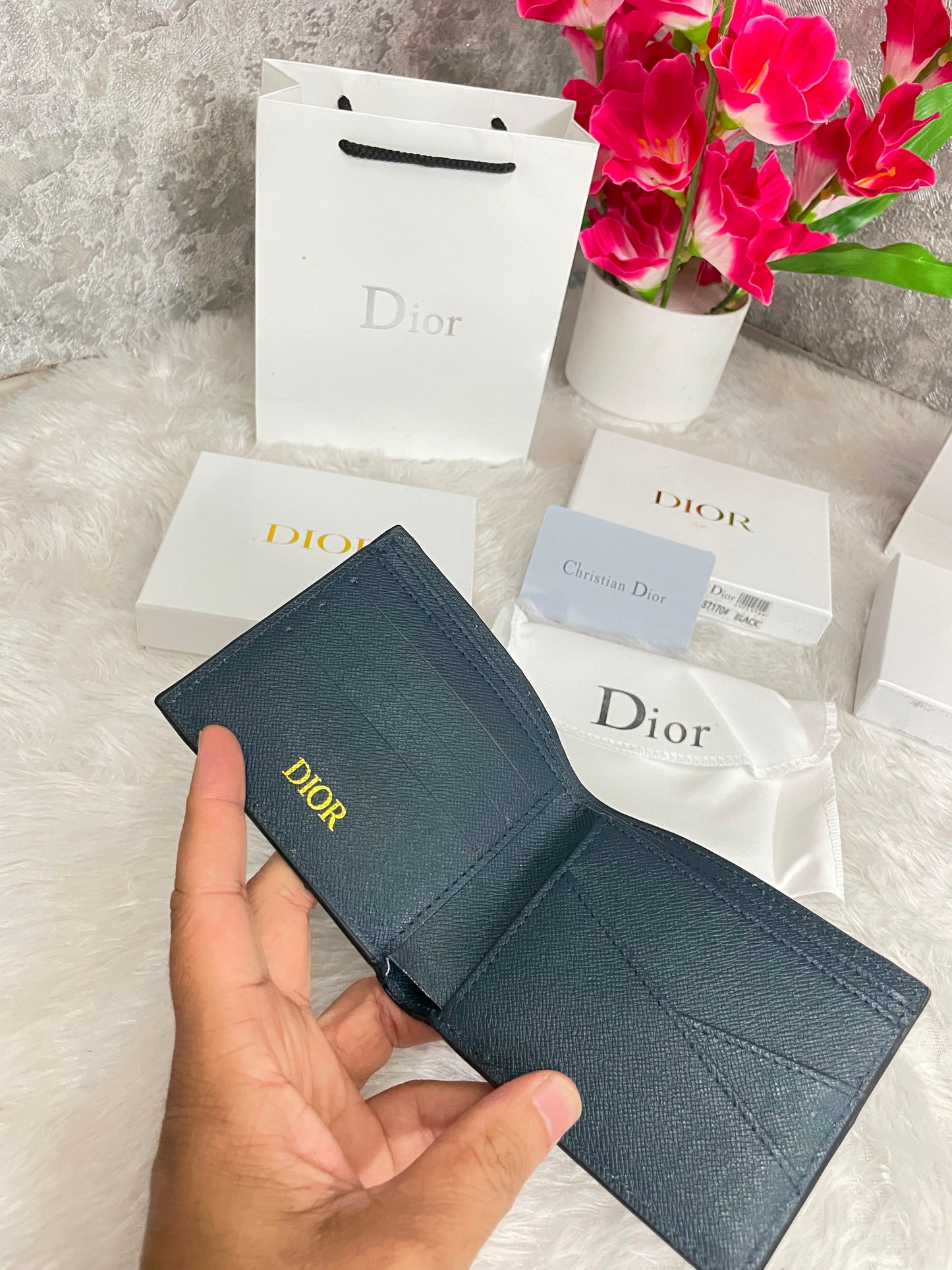 Dior wallet