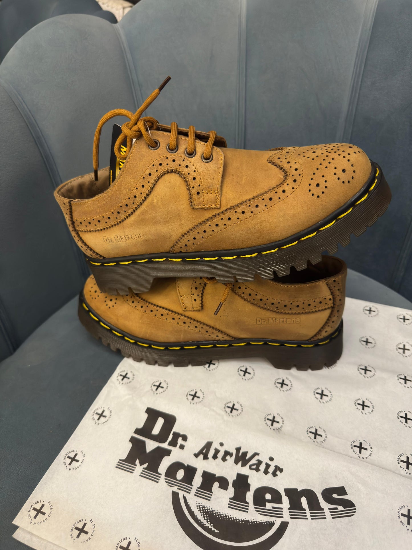 Dr martens short boot