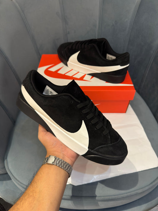 Nike blazer city low