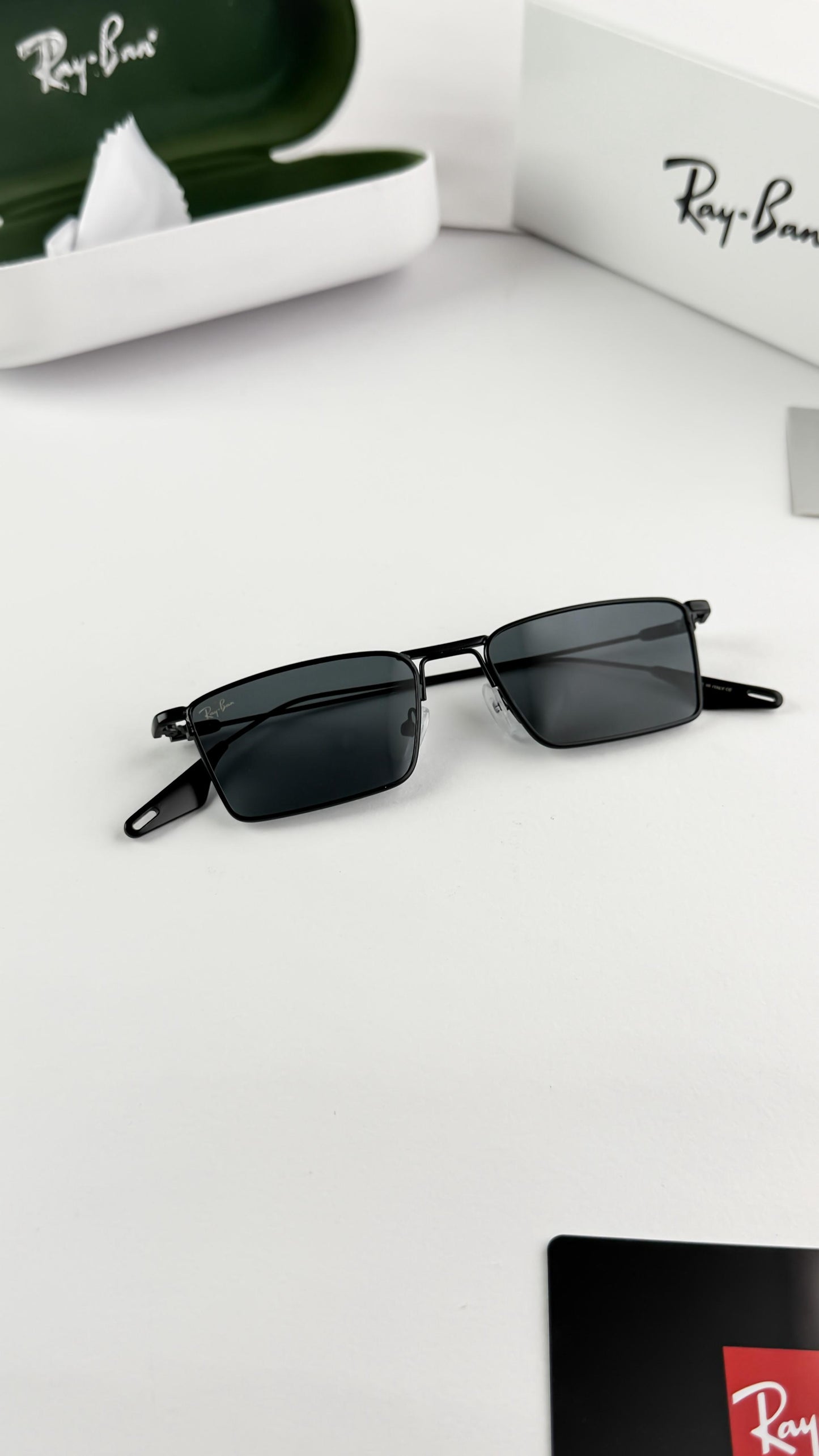 Ray ban