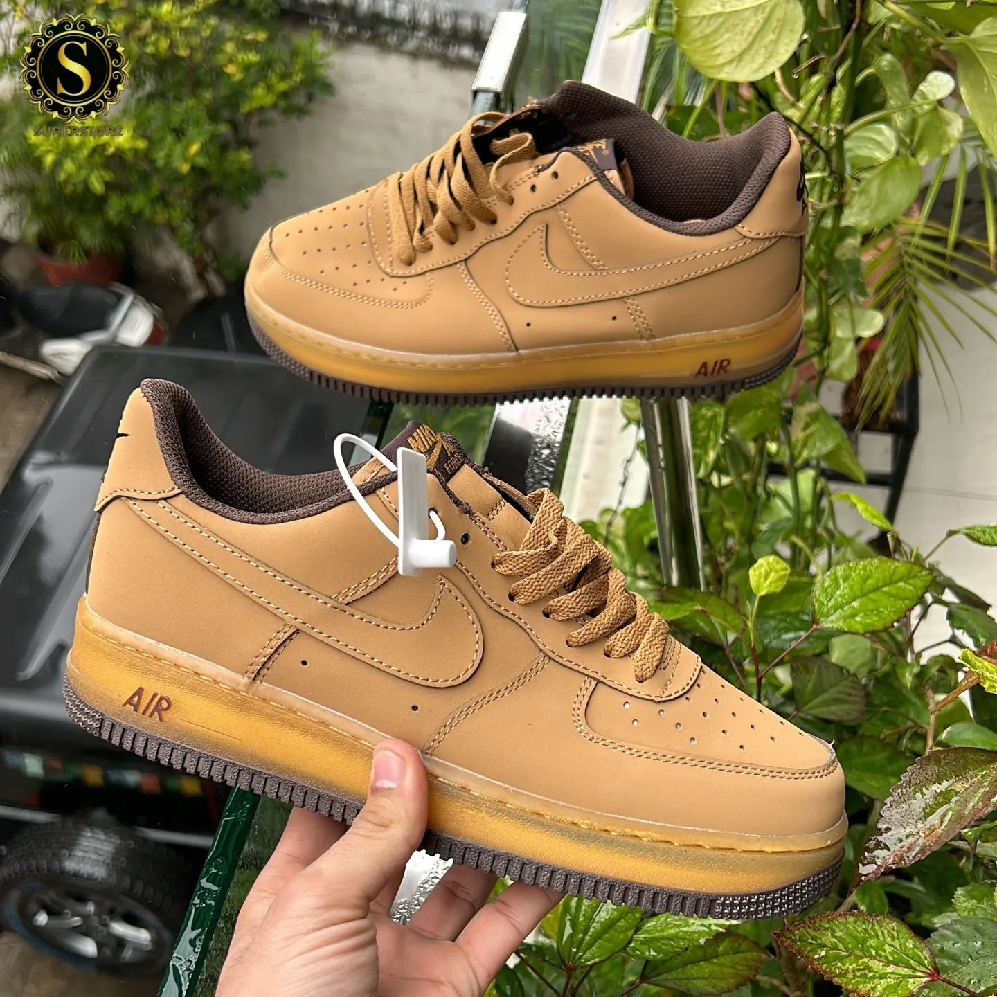 Nike airforce originals tan