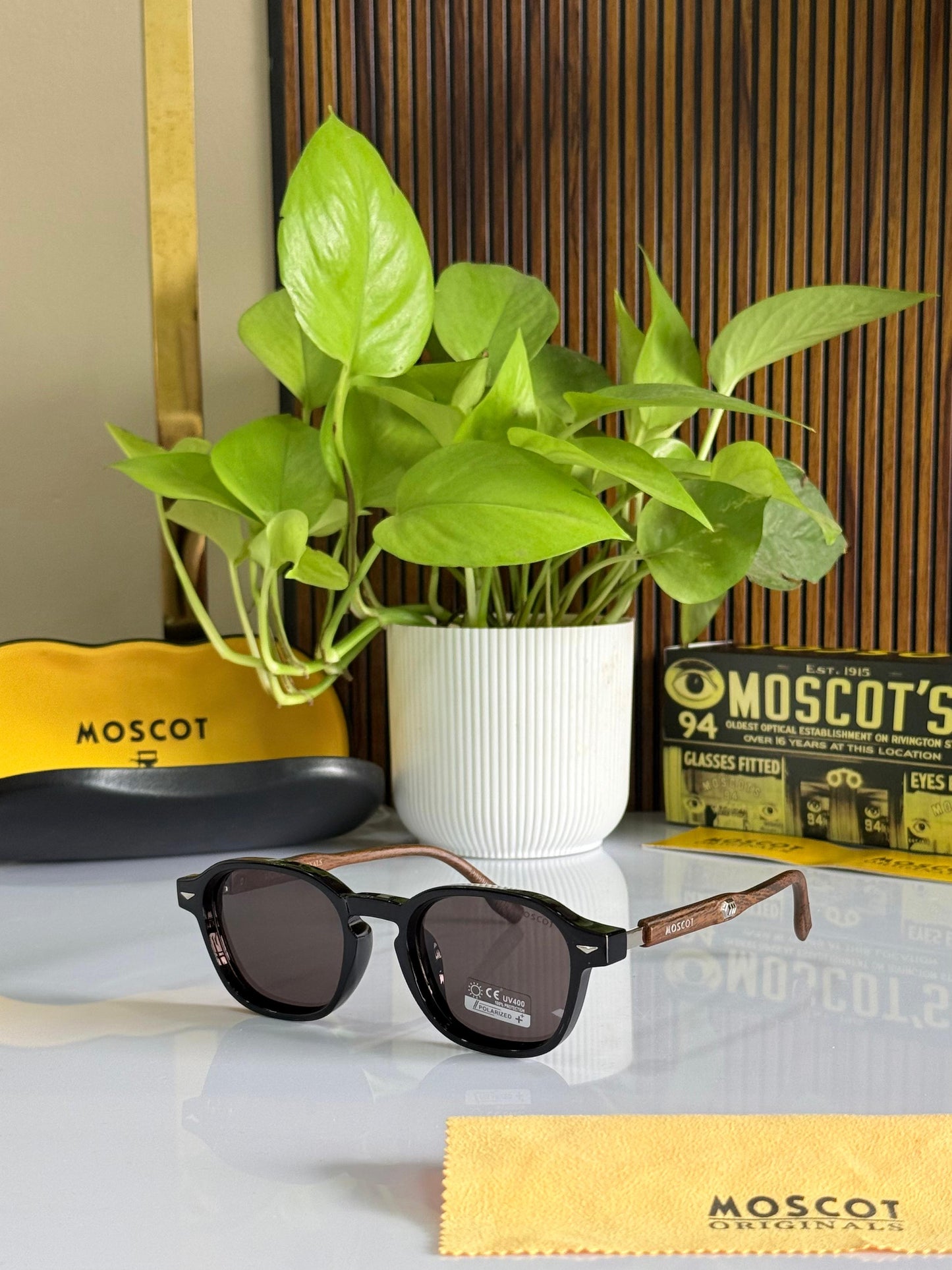 Moscot
