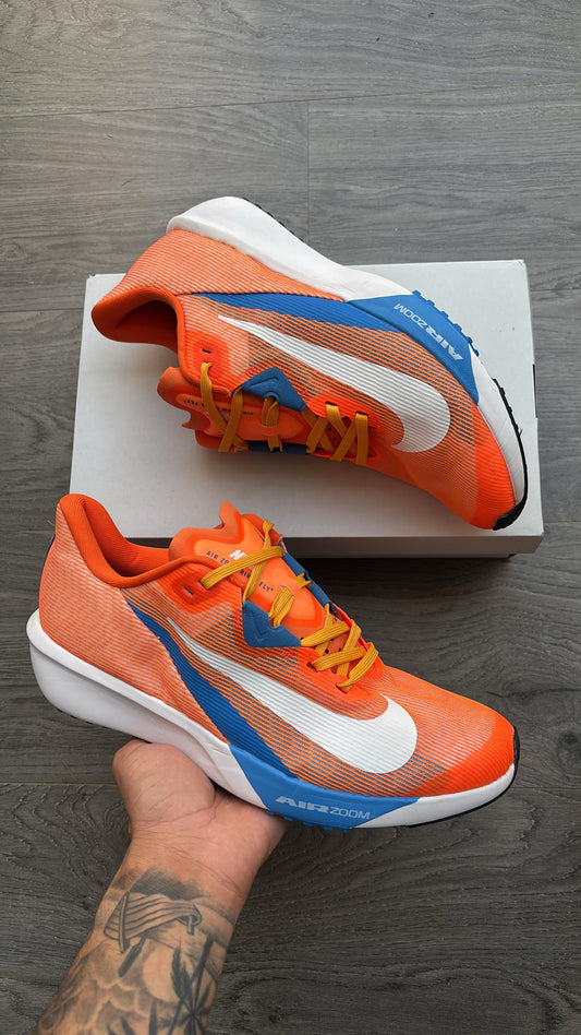 Nike racing fly 4