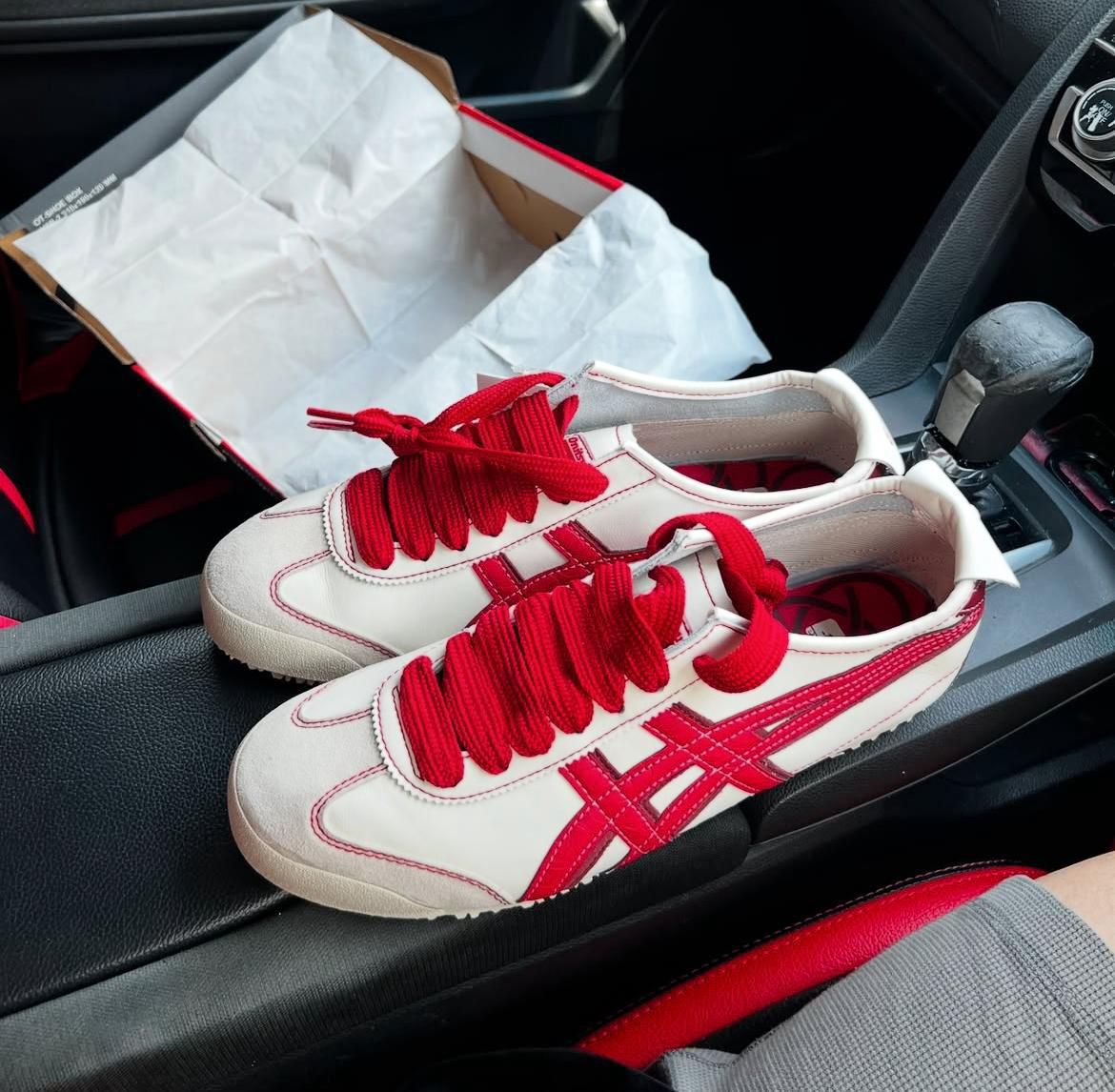 Onitsuka tiger mexico 66 year of the snake