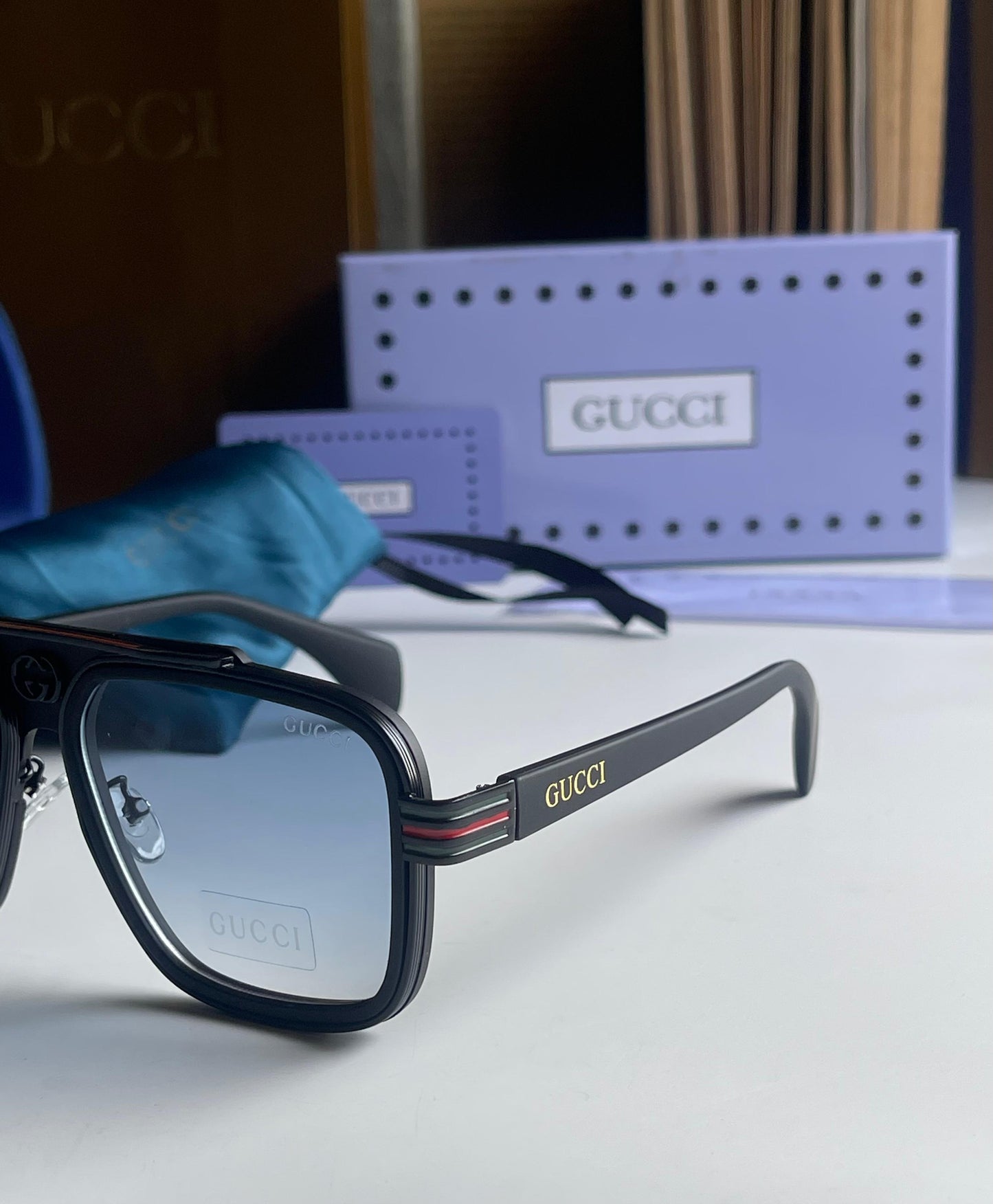 GUCCI