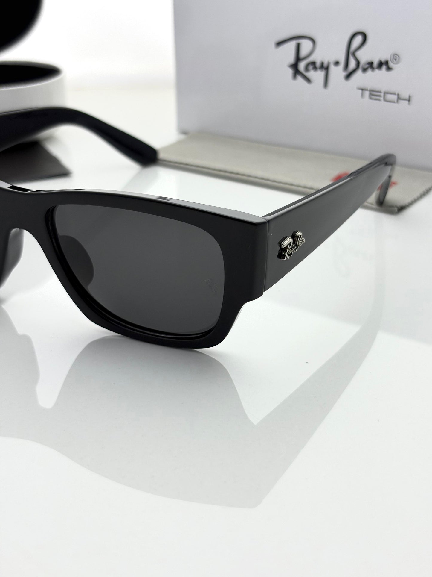 Rayban