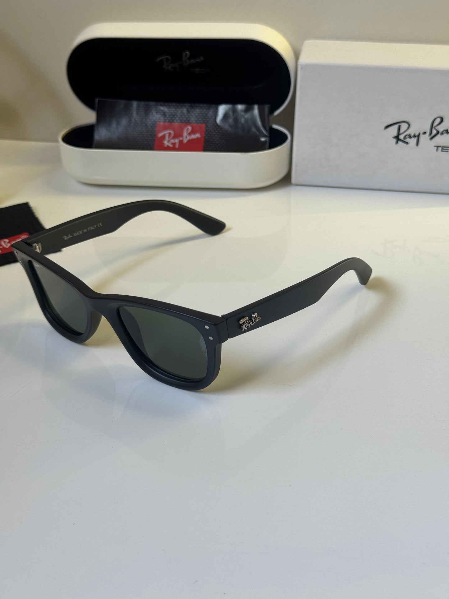 Rayban