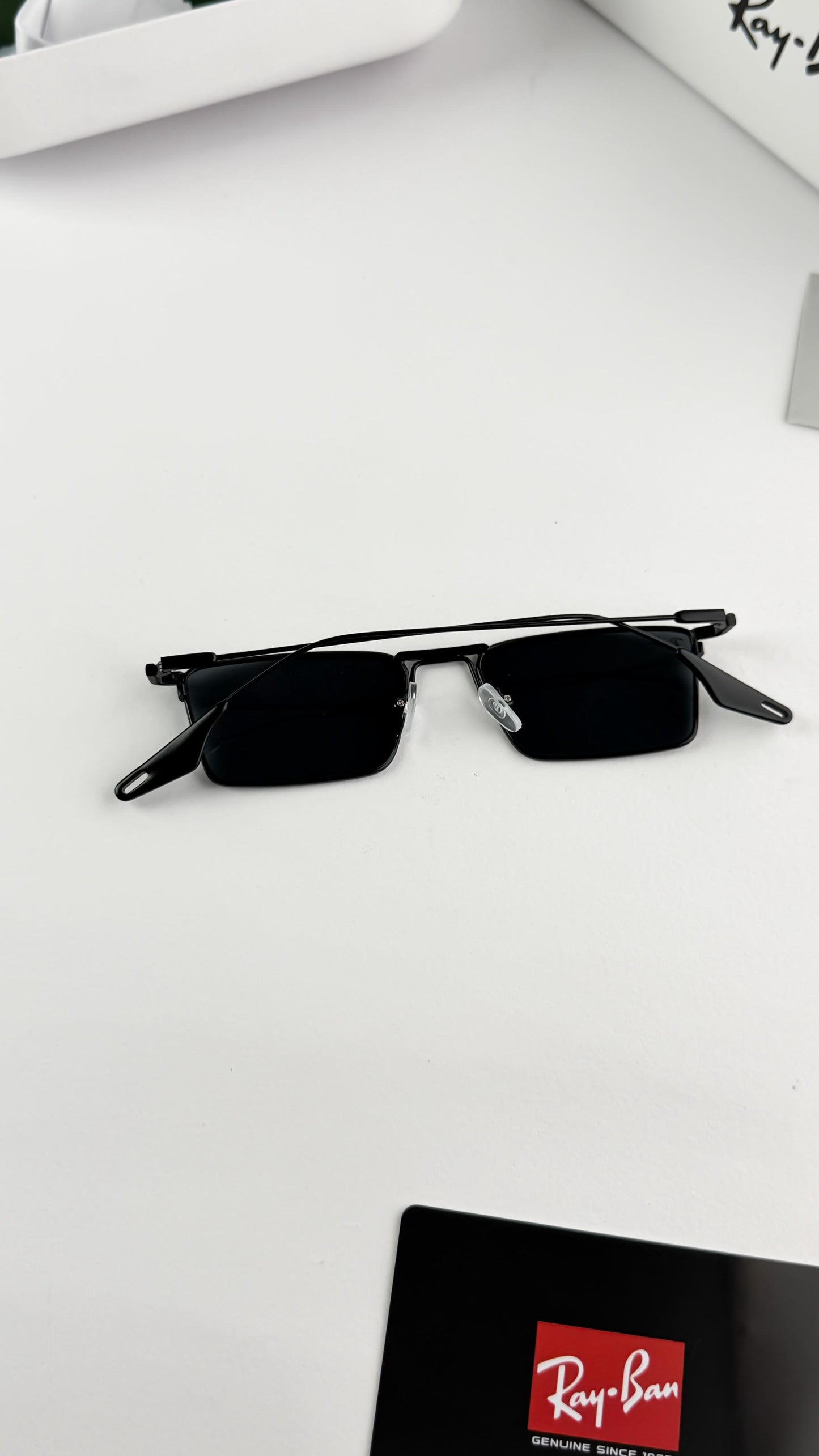 Ray ban