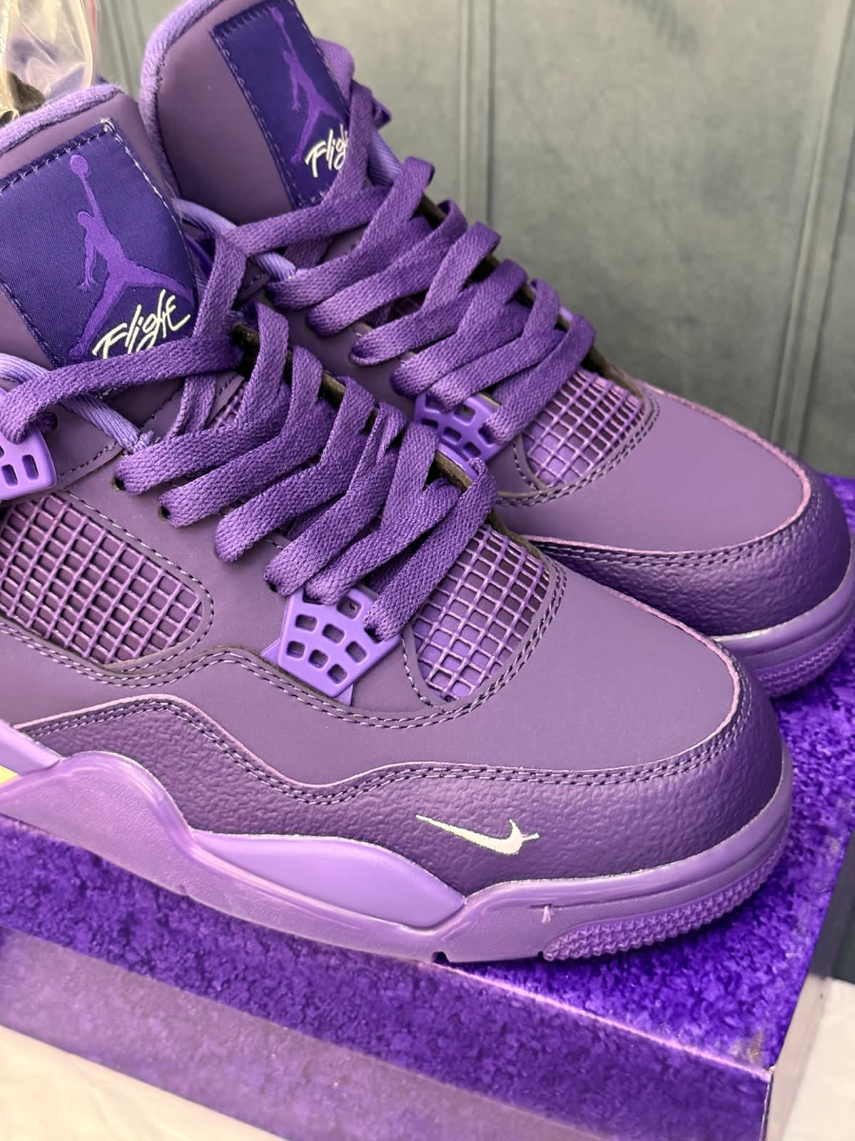 Nike air jordans retro 4 nigel sylvester purple