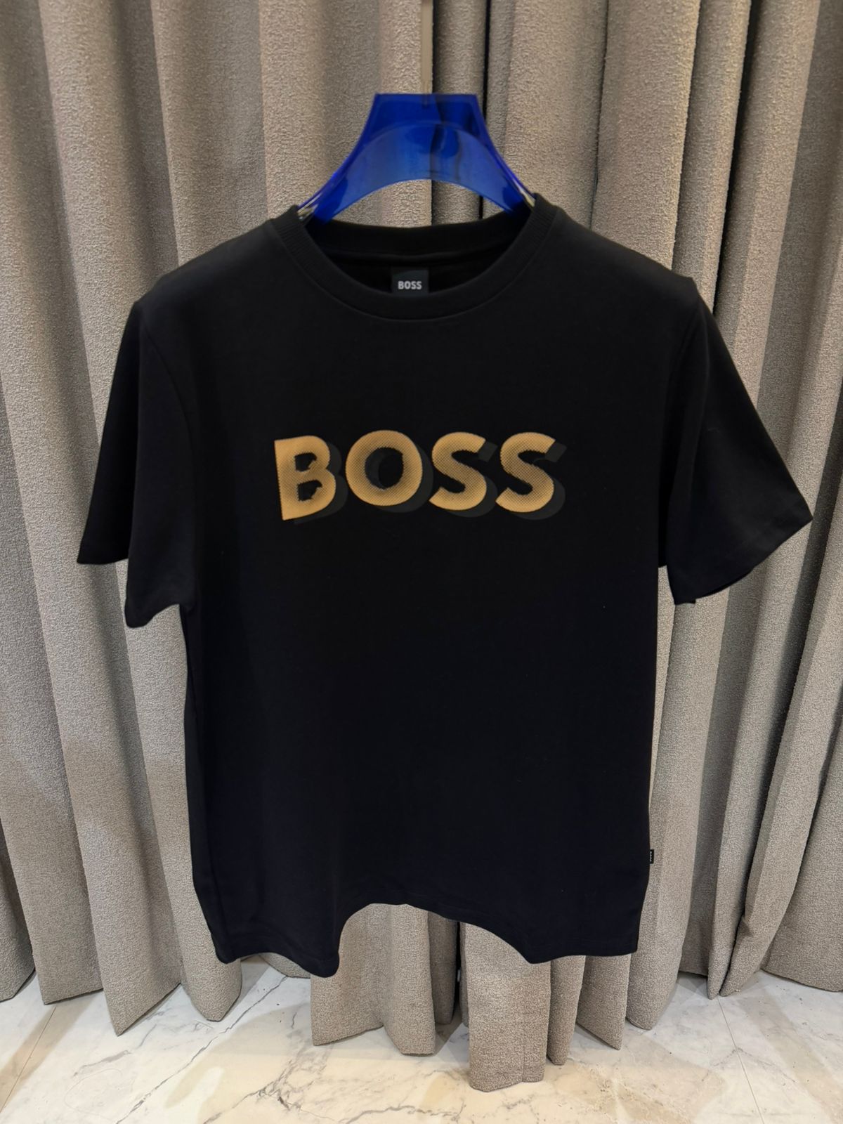Boss tshirt
