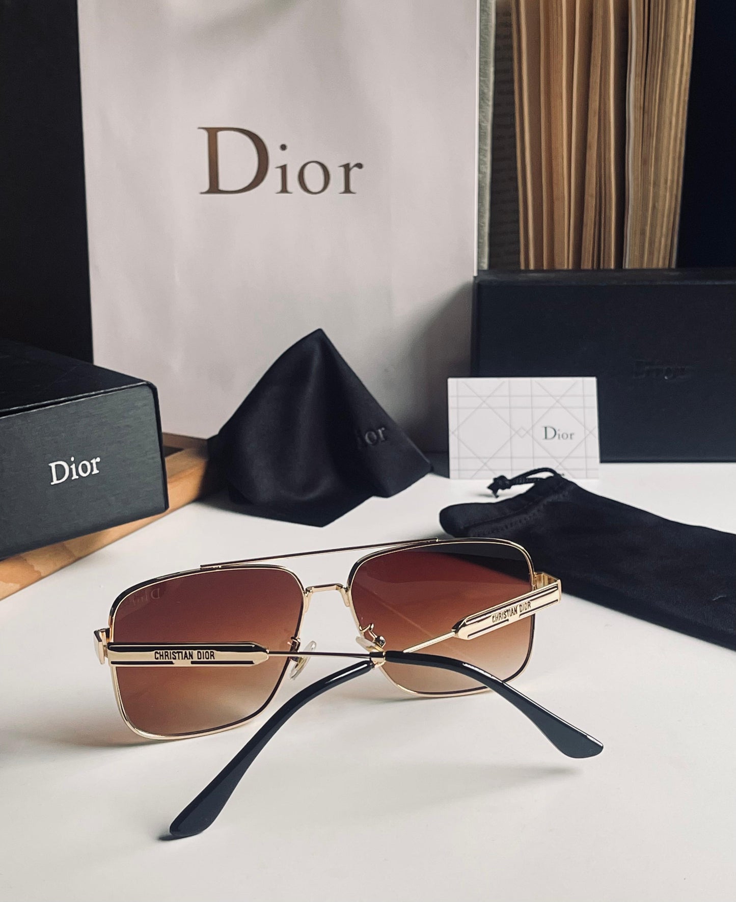 Dior
