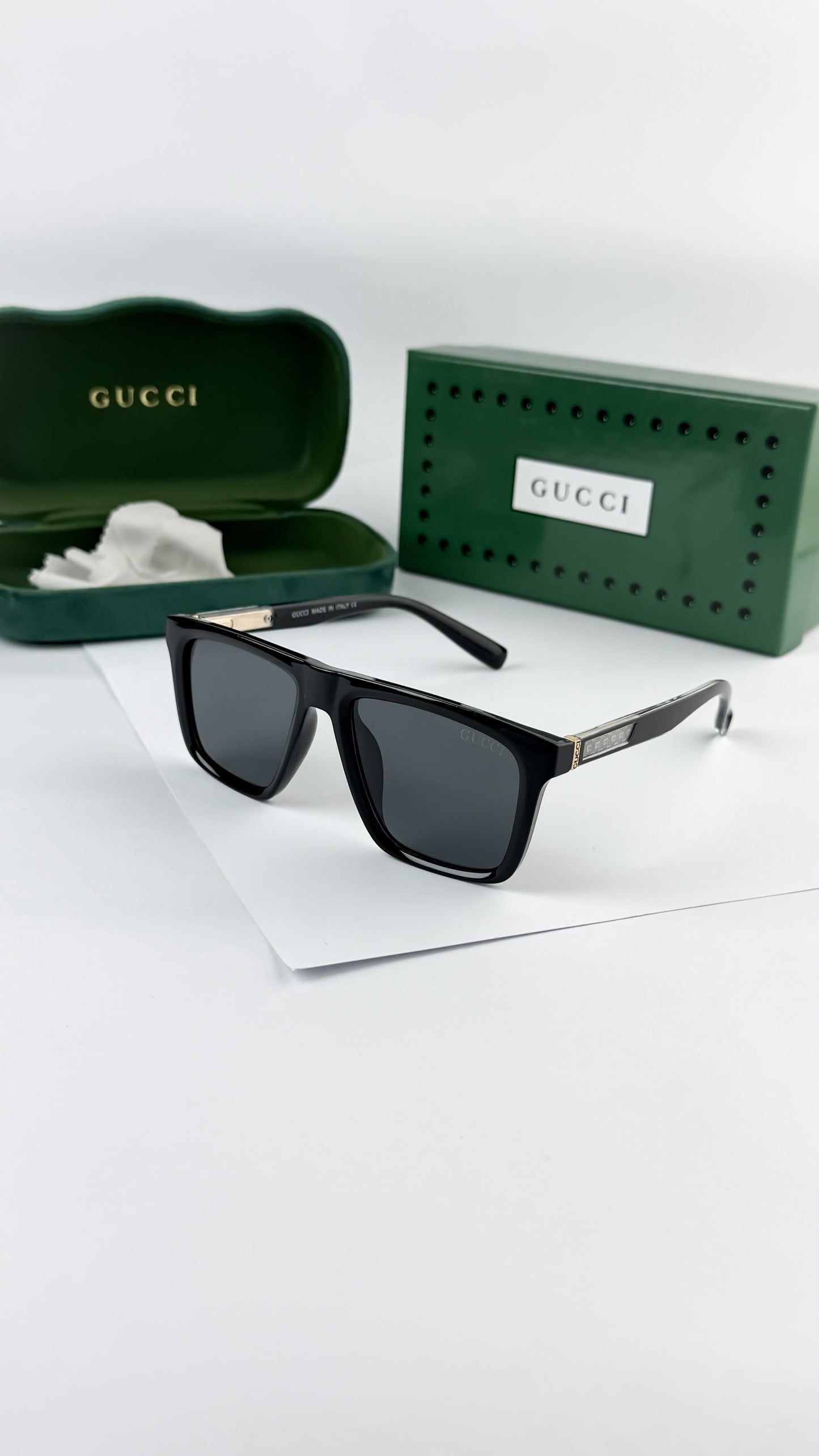 GUCCI