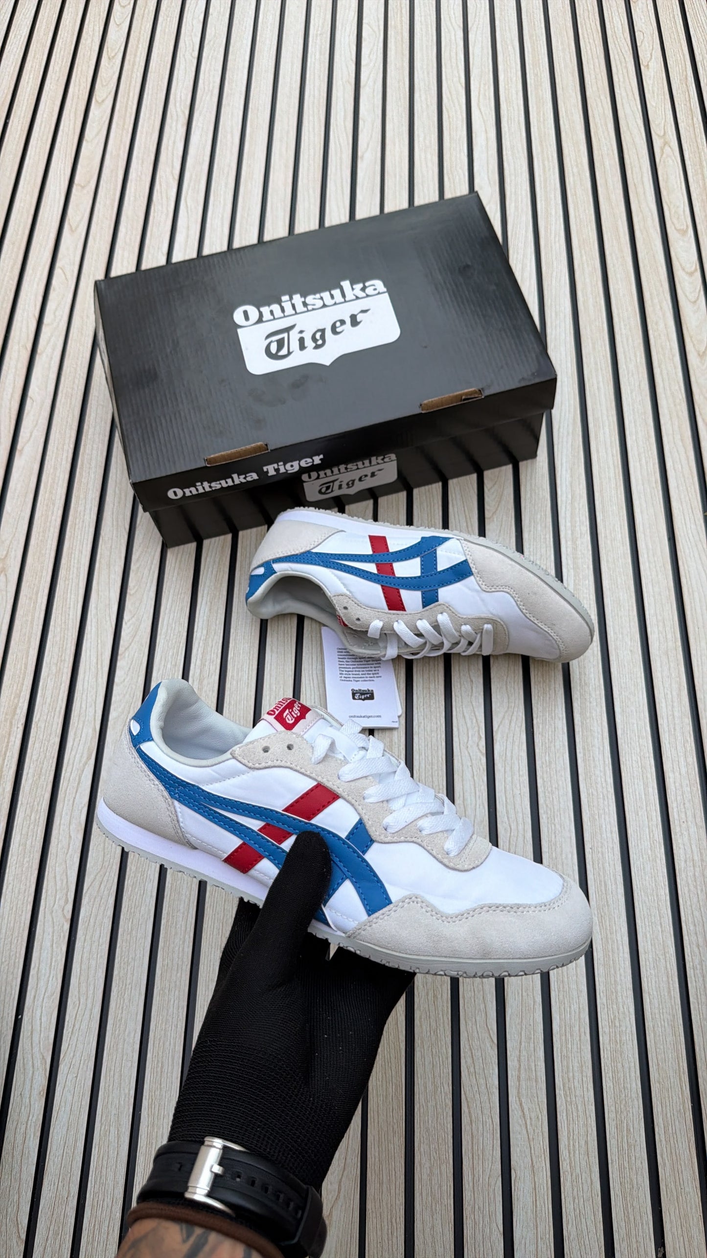 Onitsuka tiger serrano