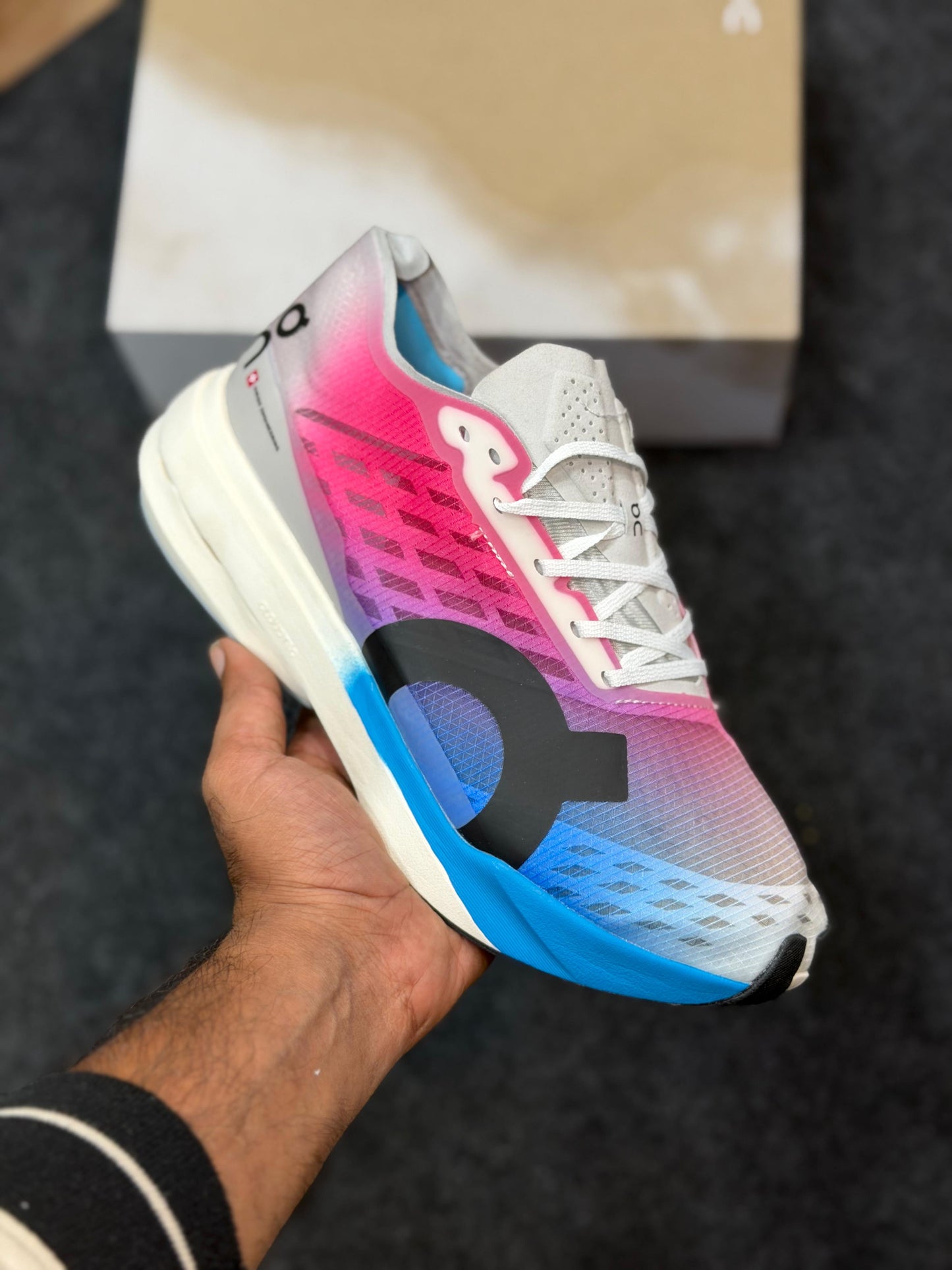 On cloud runner strike