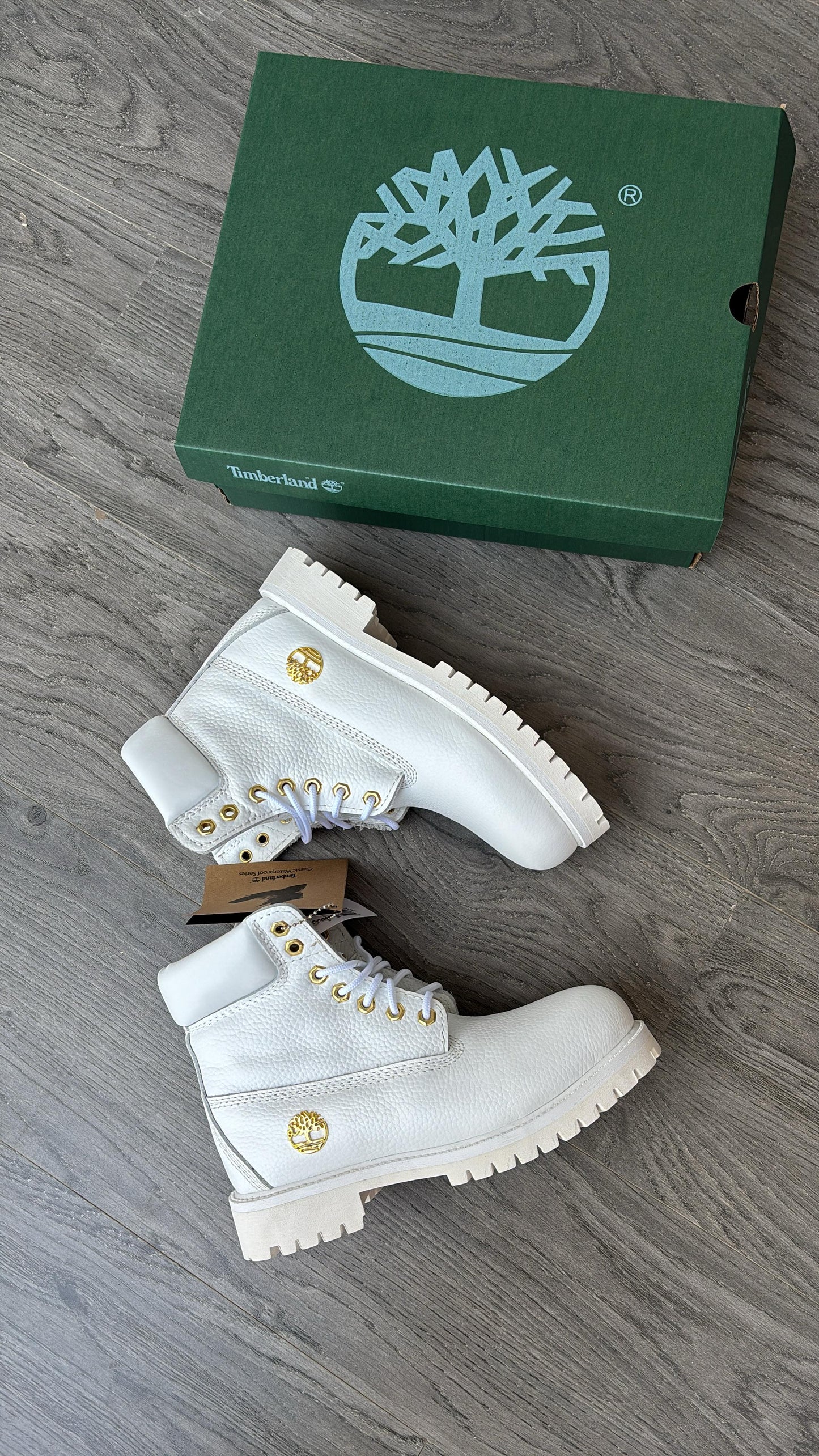 Timberland boots all white