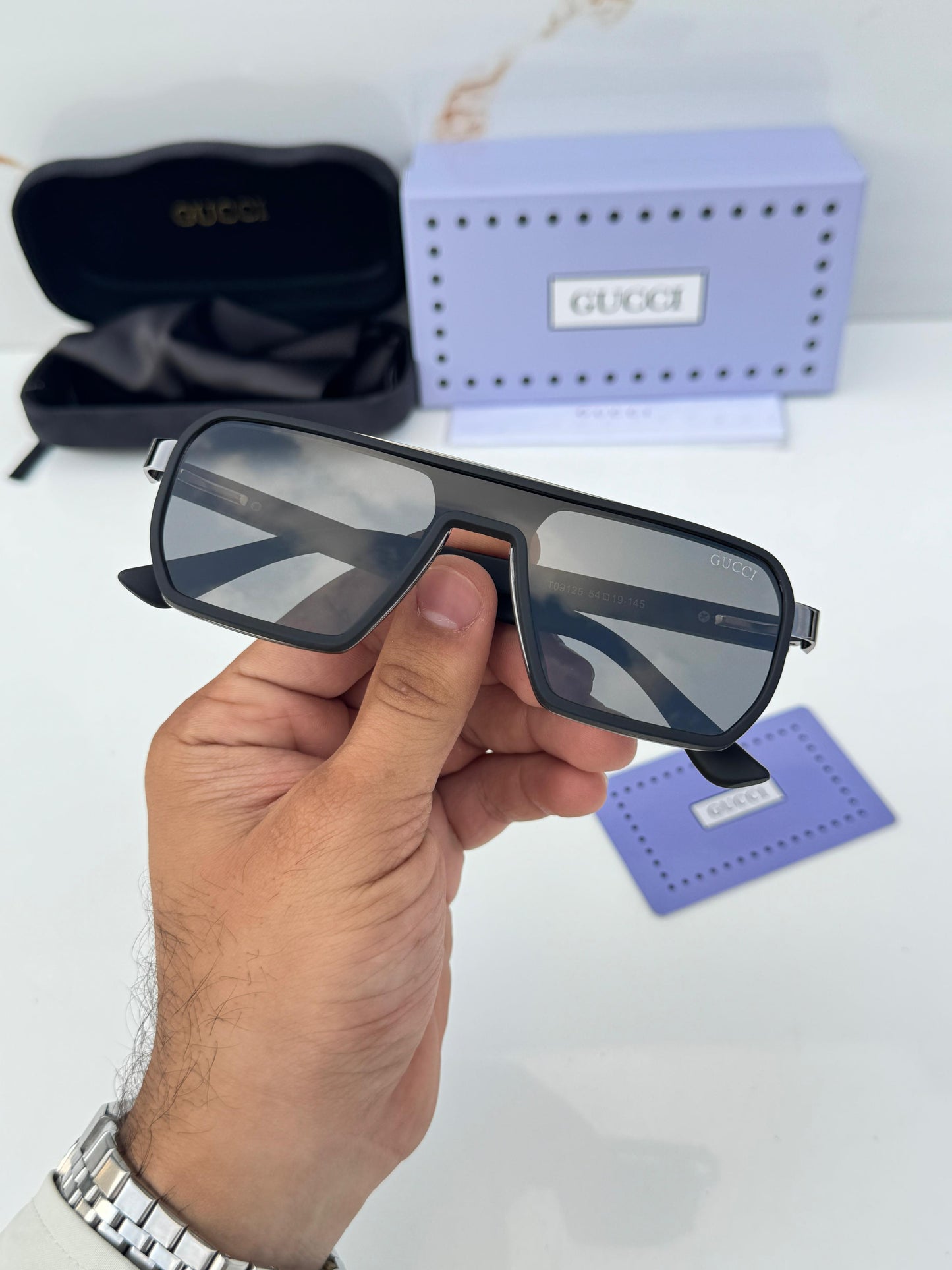 GUCCI