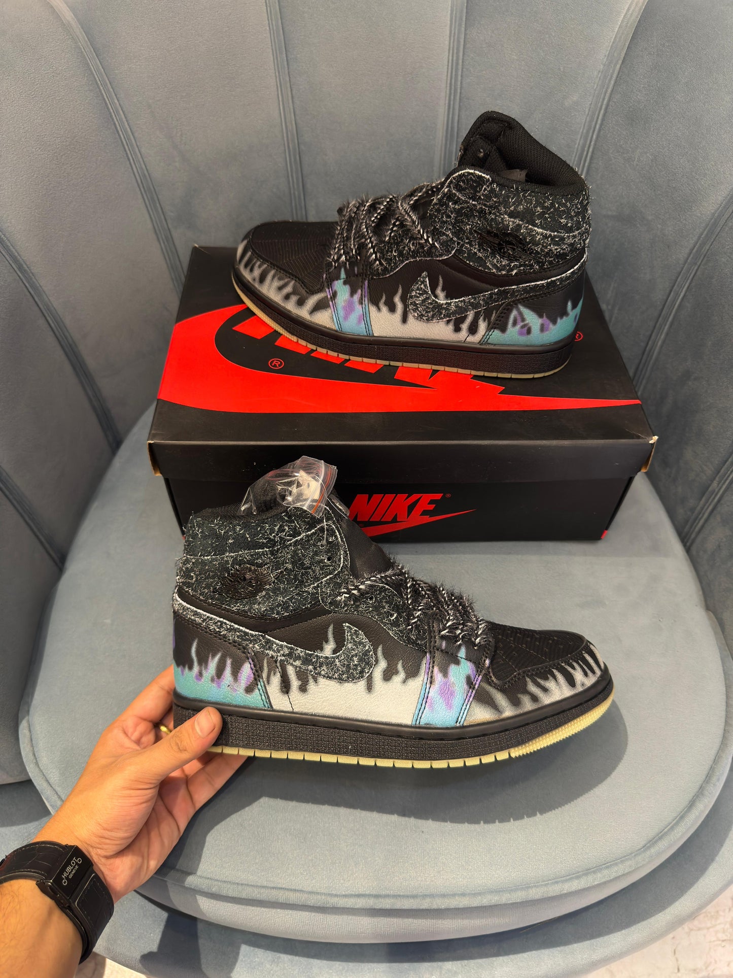 Nike air Jordan 1s High Halloween black cat