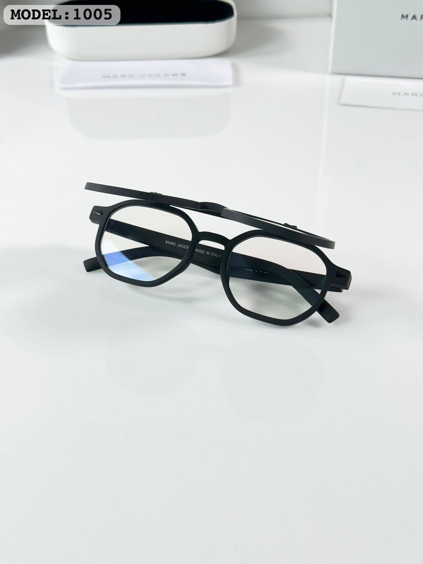 Marc jacobs flip