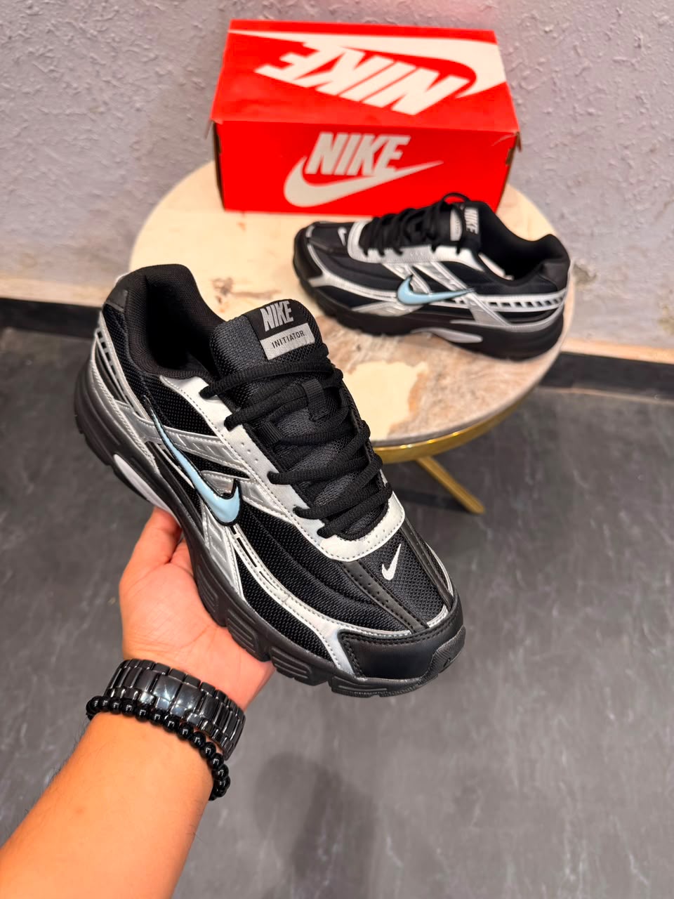 Nike airmax initiator black metallic