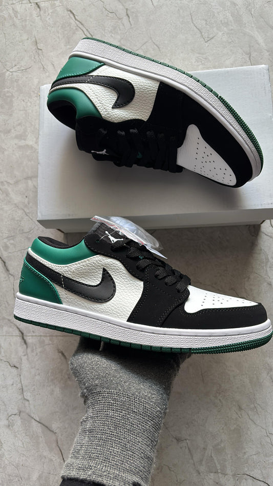 Nike air jordan 1 low black green