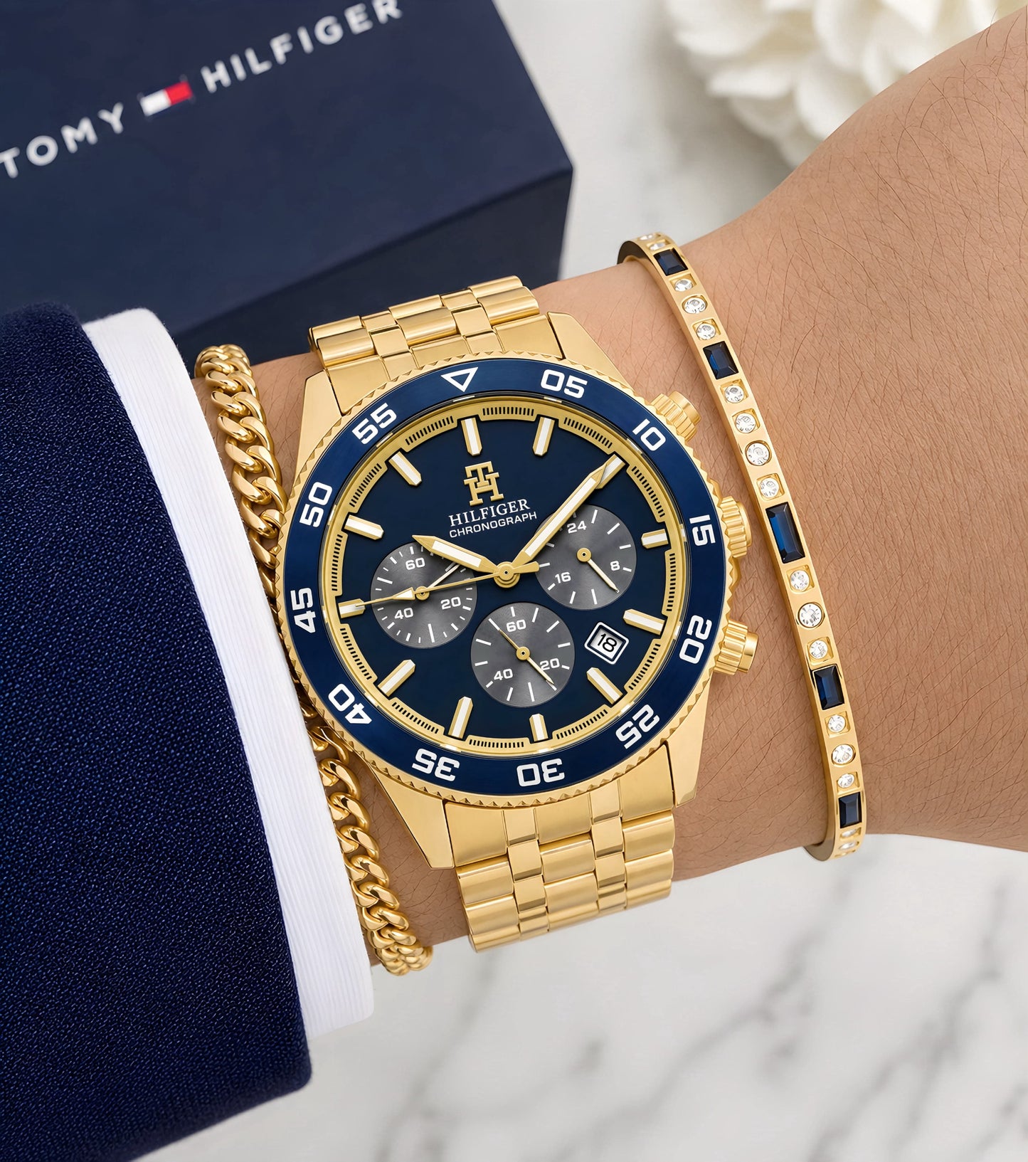 TOMMY HILFIGER