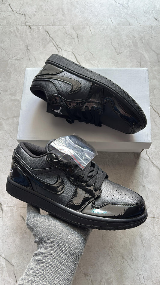 Nike air jordan 1 low black croc patent