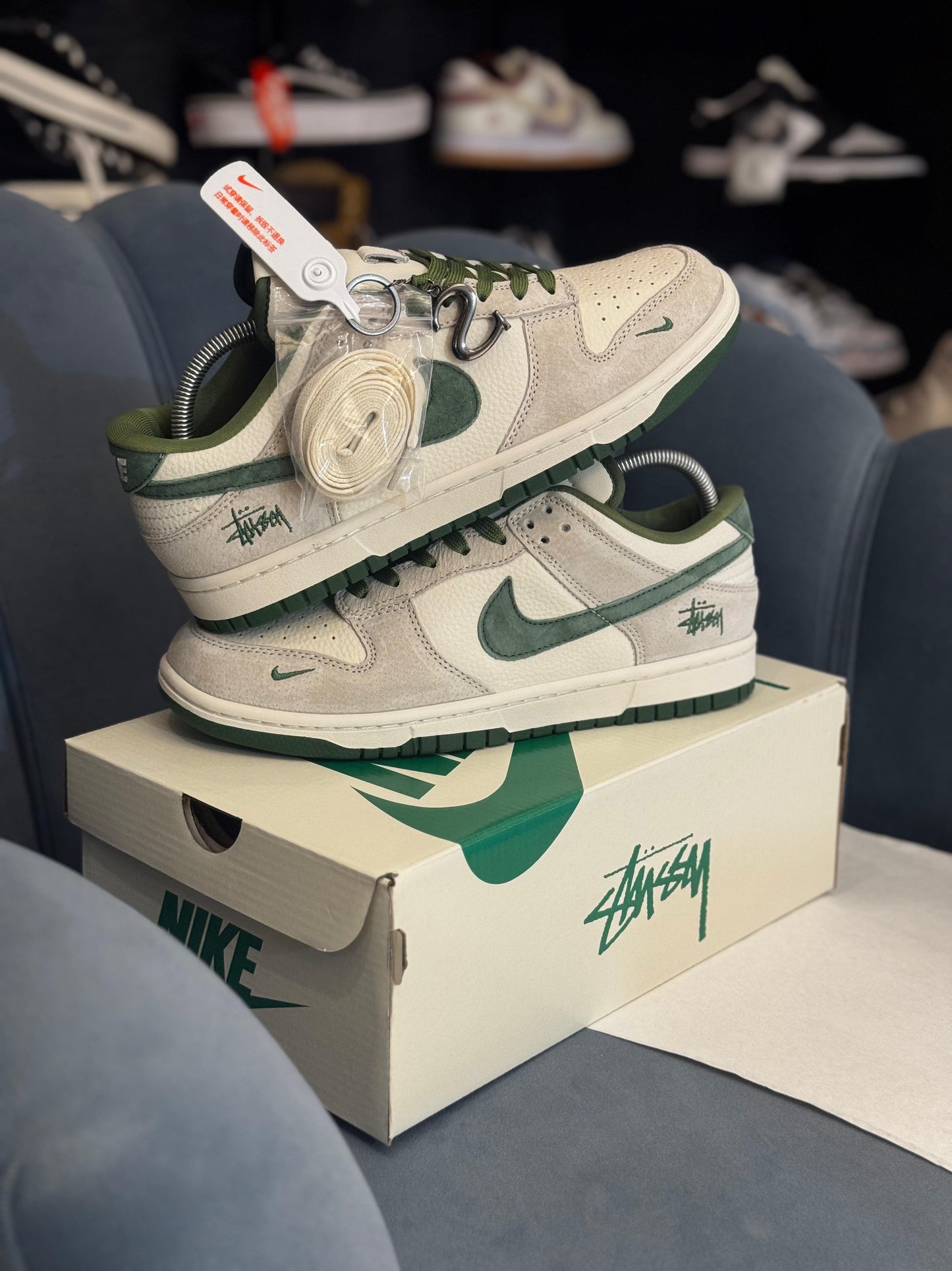 Nike sb dunk stussy green s