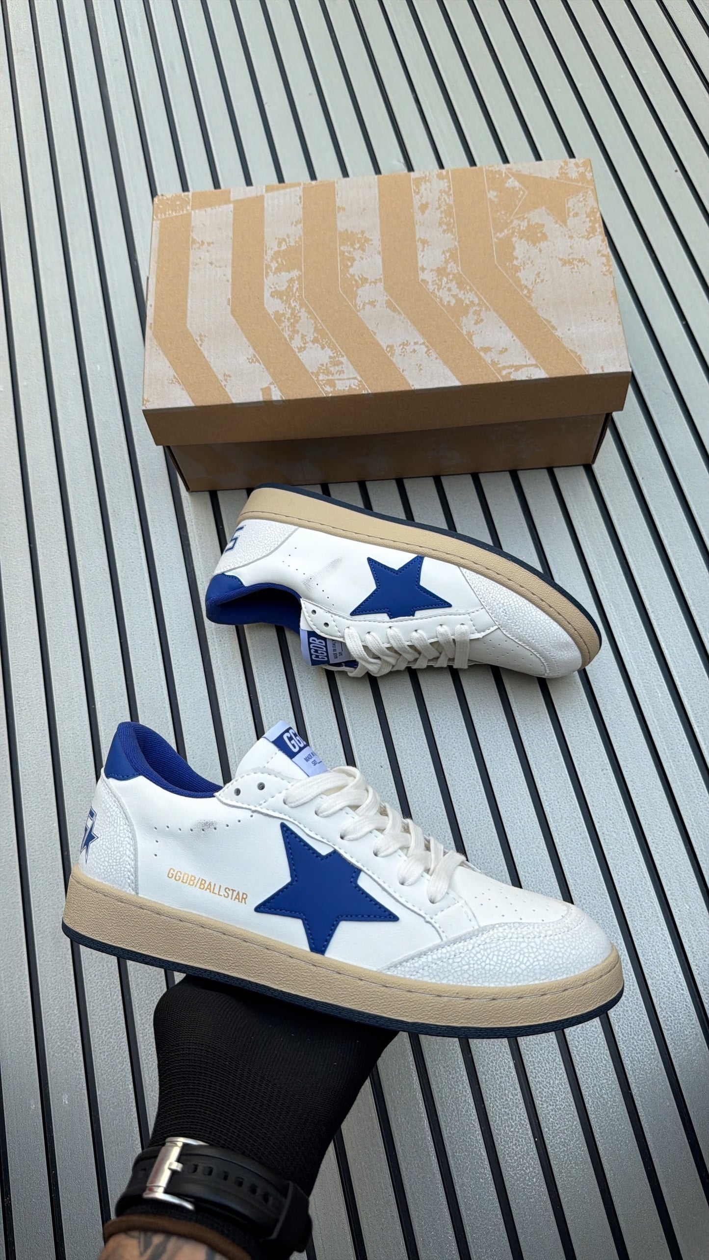 Golden goose ball star