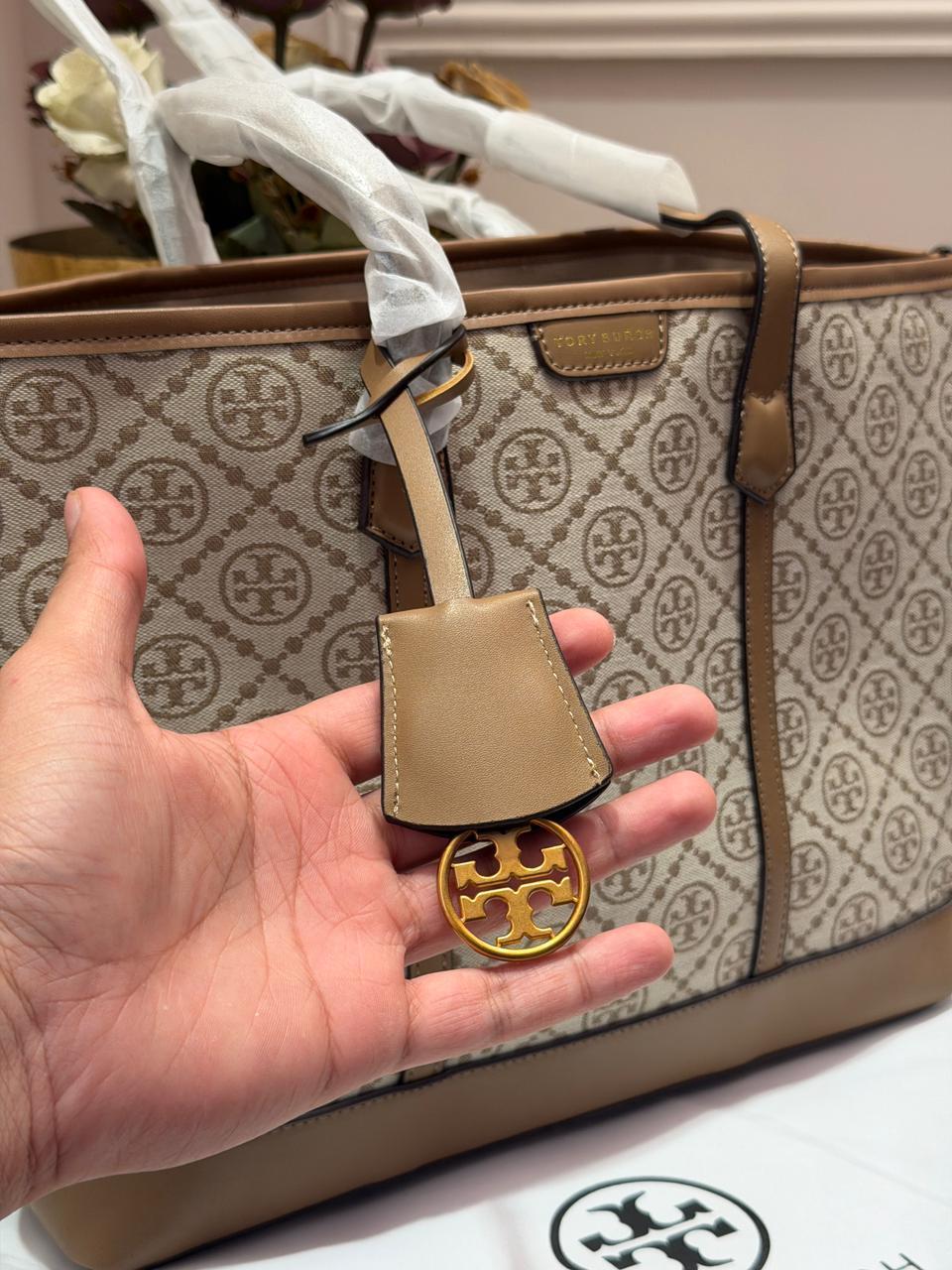 TORY BURCH