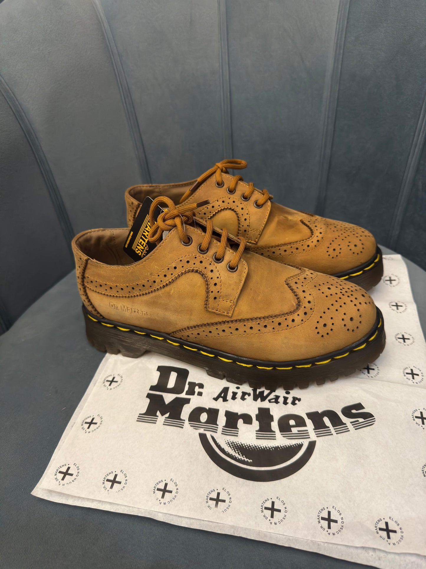 Dr martens short boot