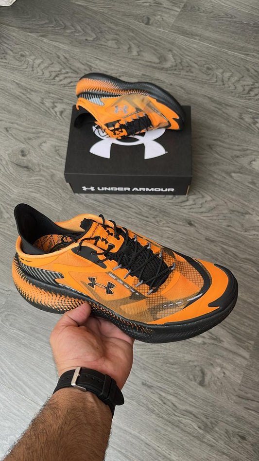Under armour echo slipspeed