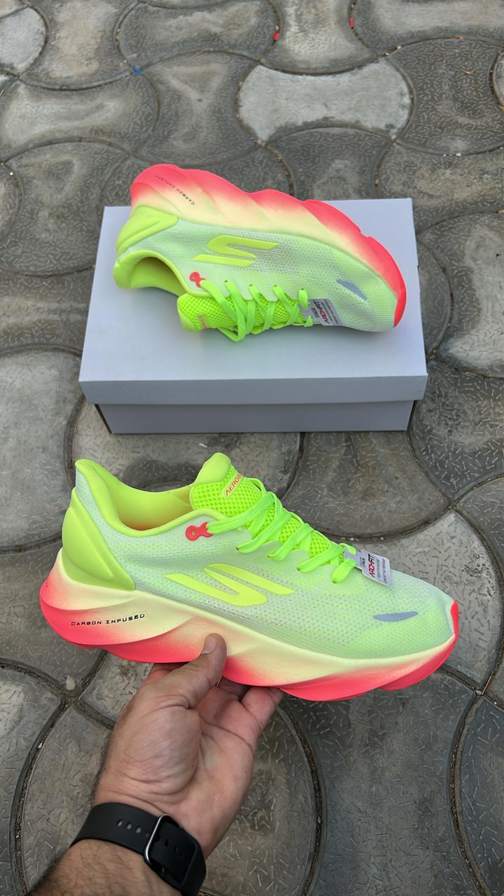 Skechers aero burst