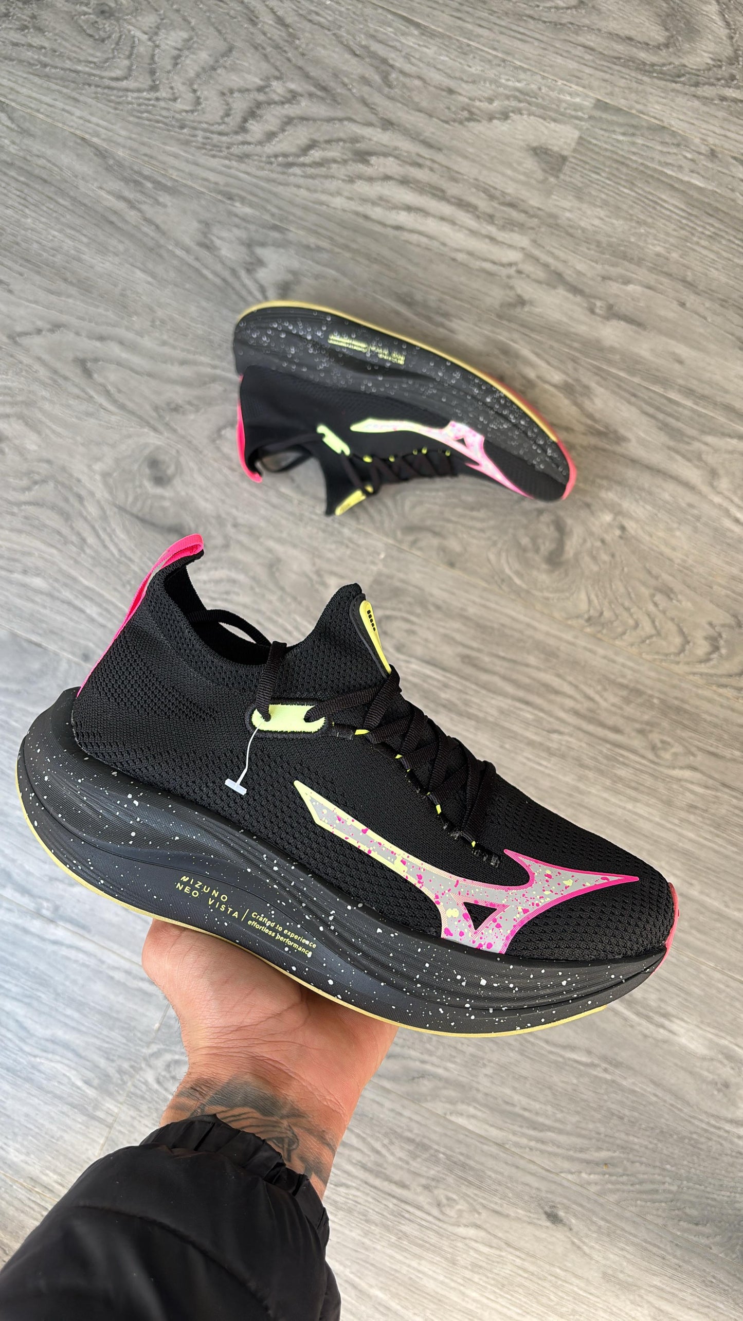 Mizuno neo vista