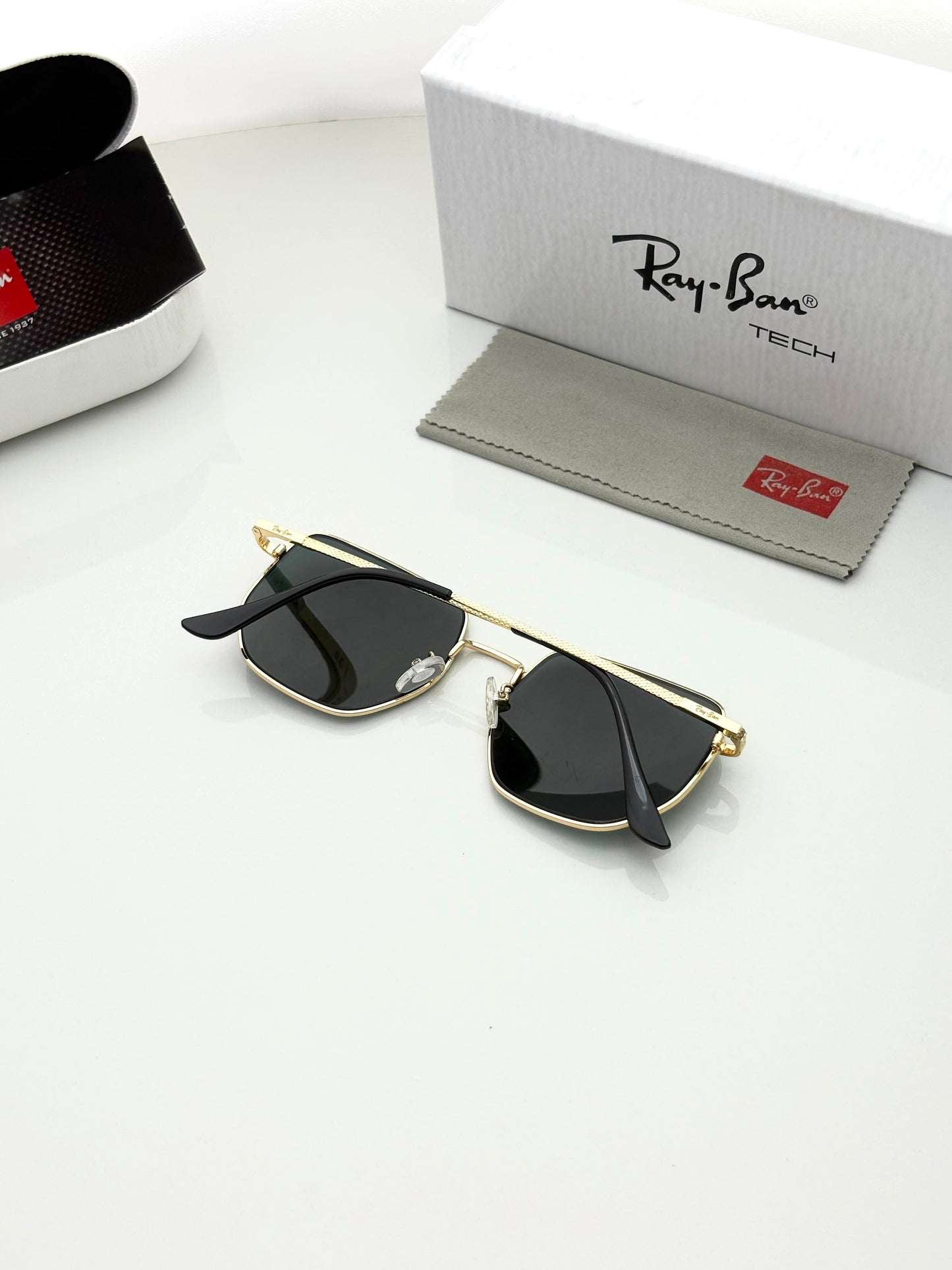 Rayban