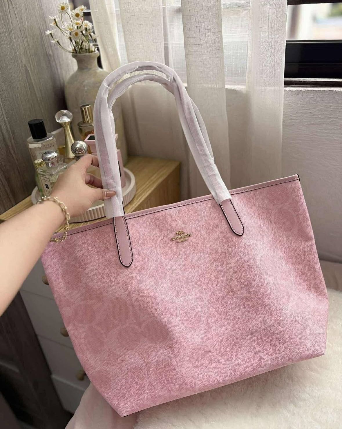 Coach city tote