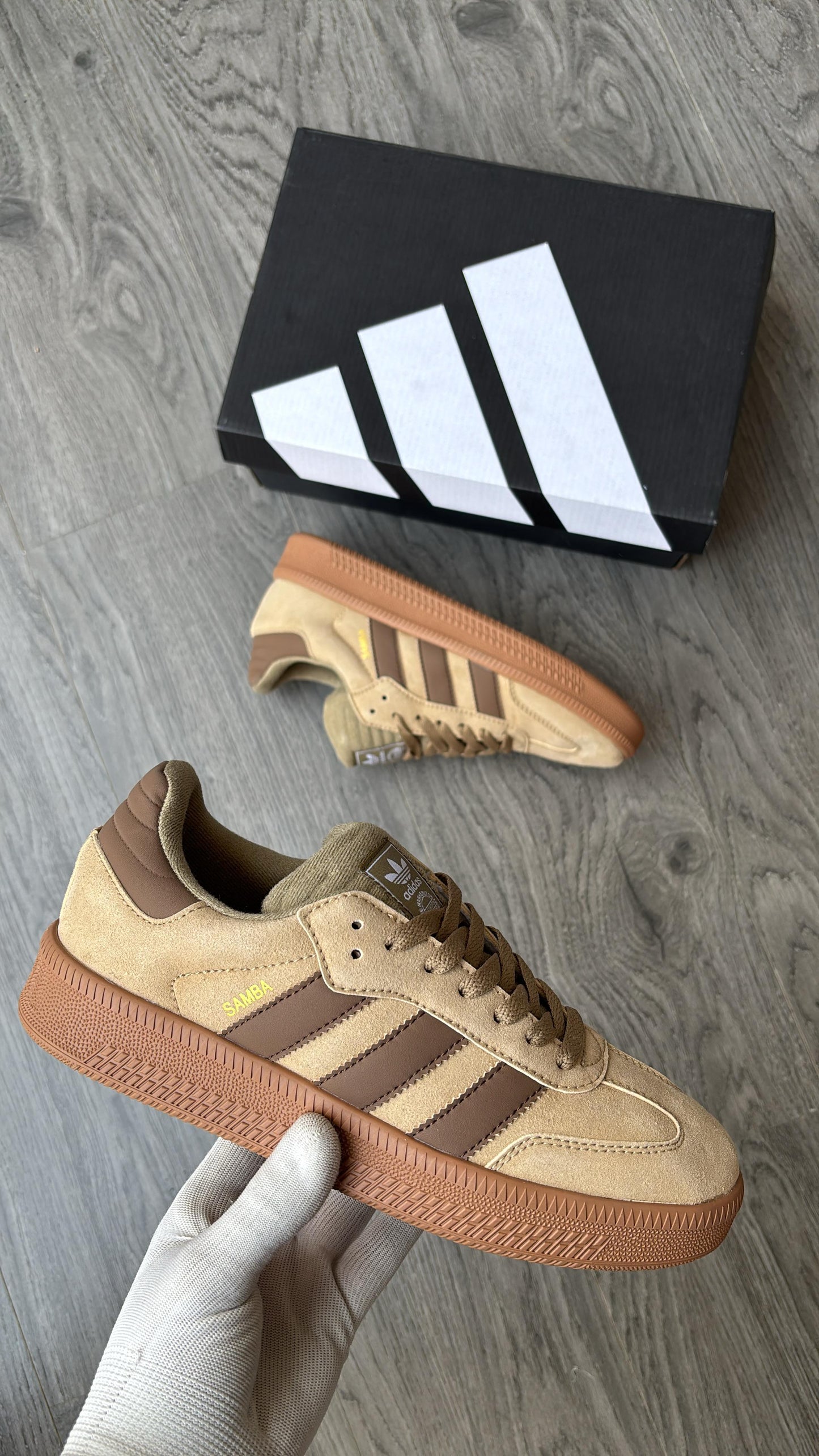 Adidas samba XLG lace up sneakers