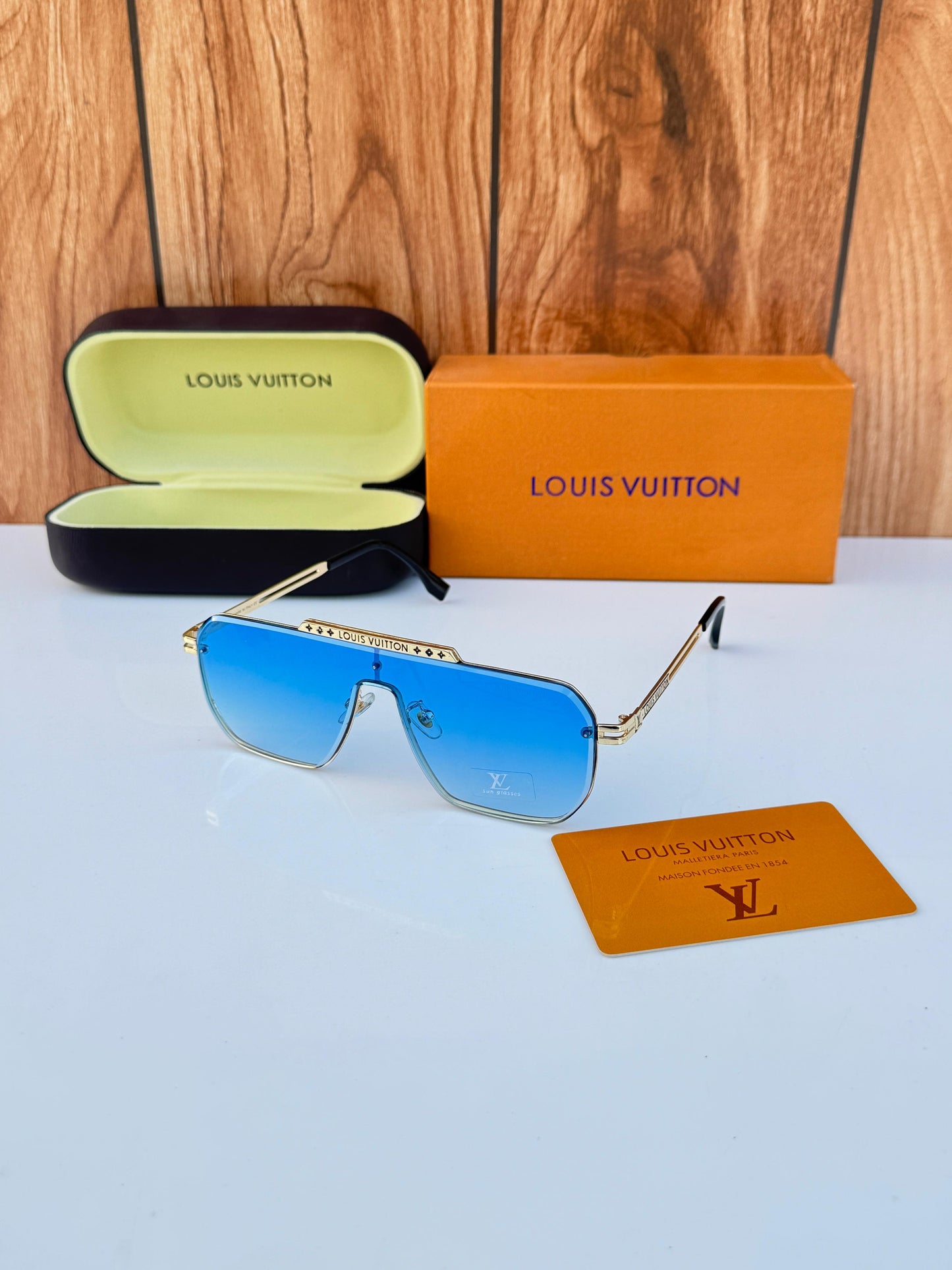 Louis vuitton