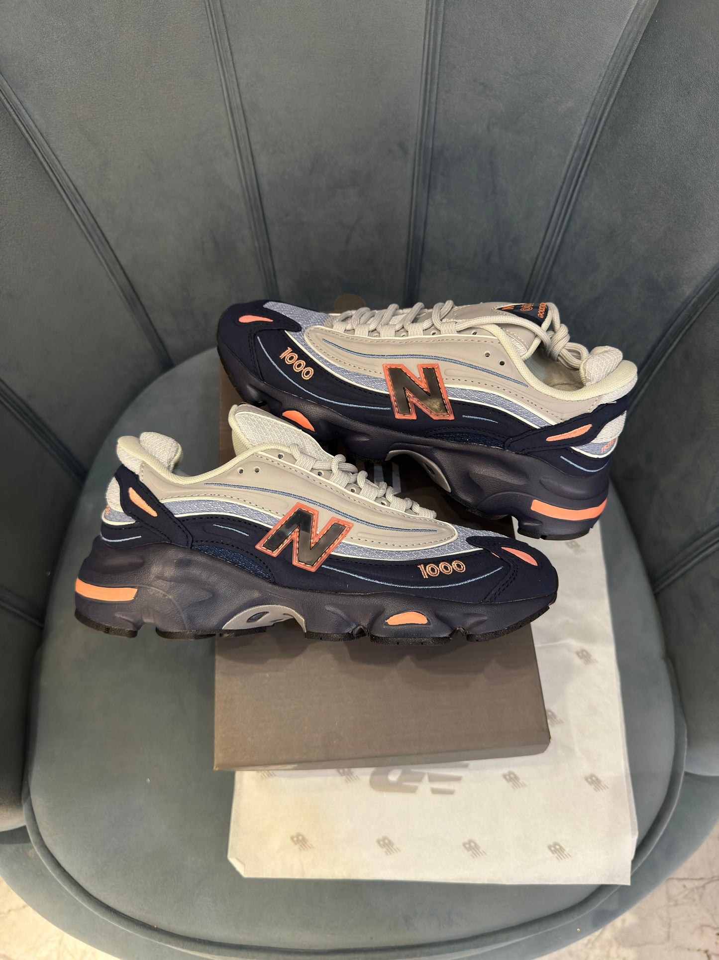 New balance 1000 navy grey