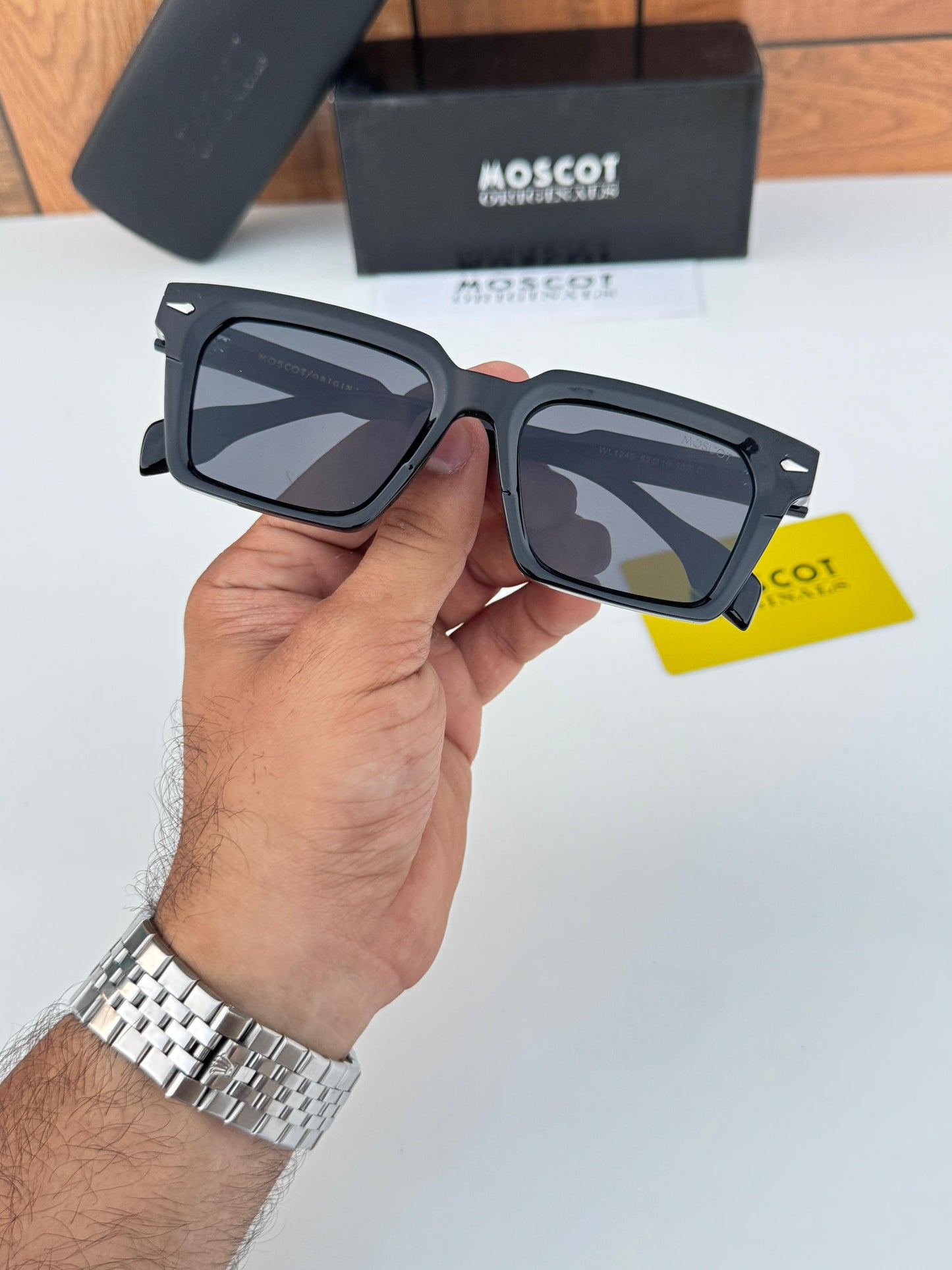 Moscot