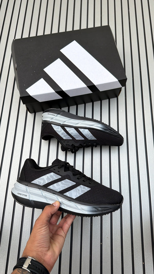 Adidas adistar