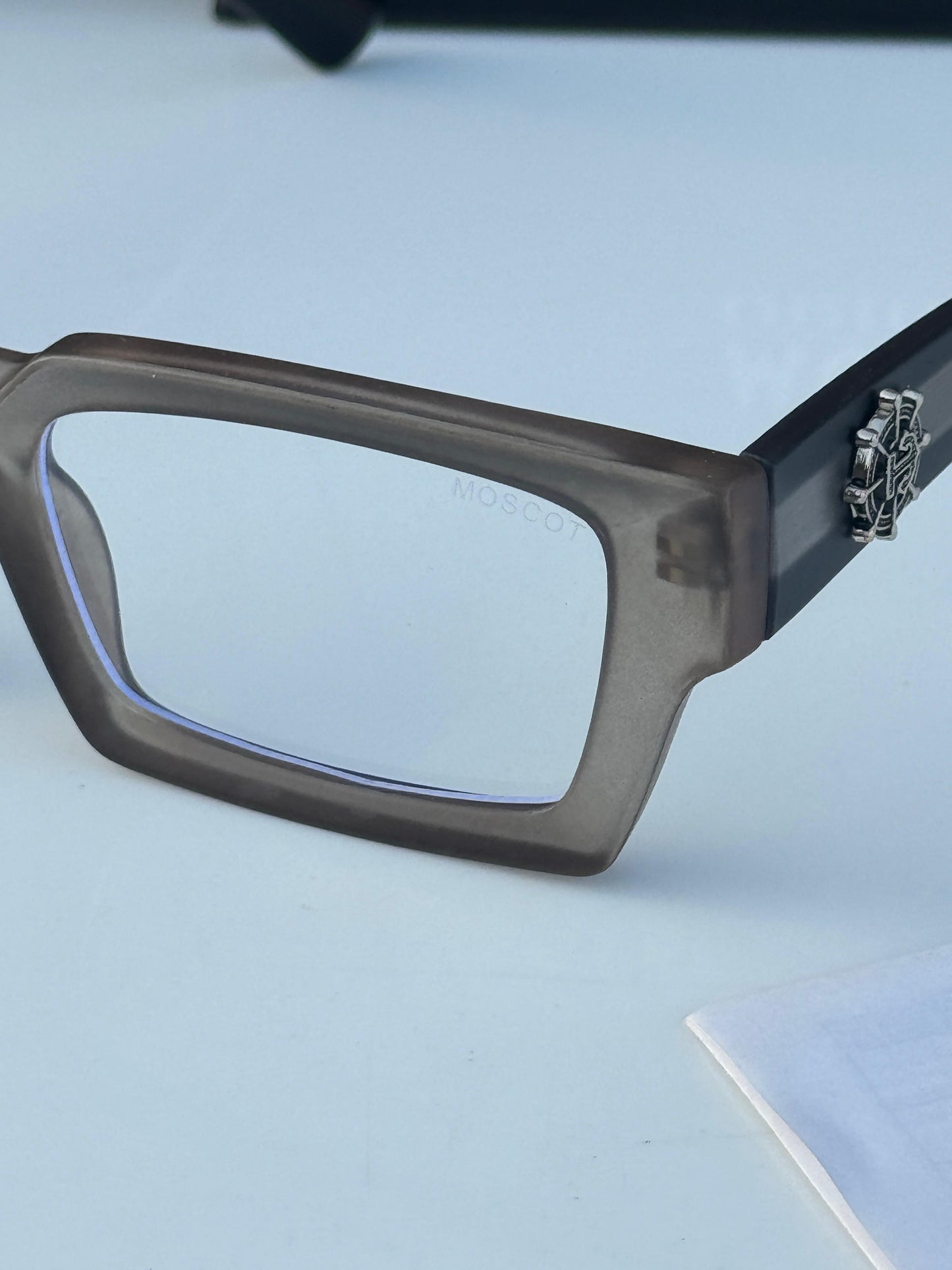 Moscot