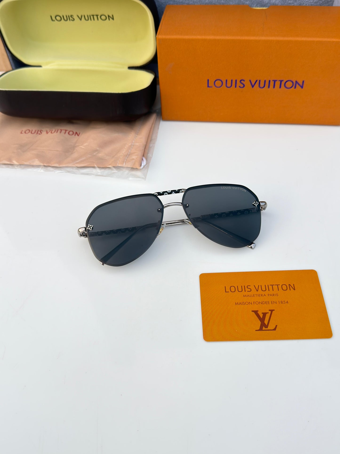 Louis vuitton